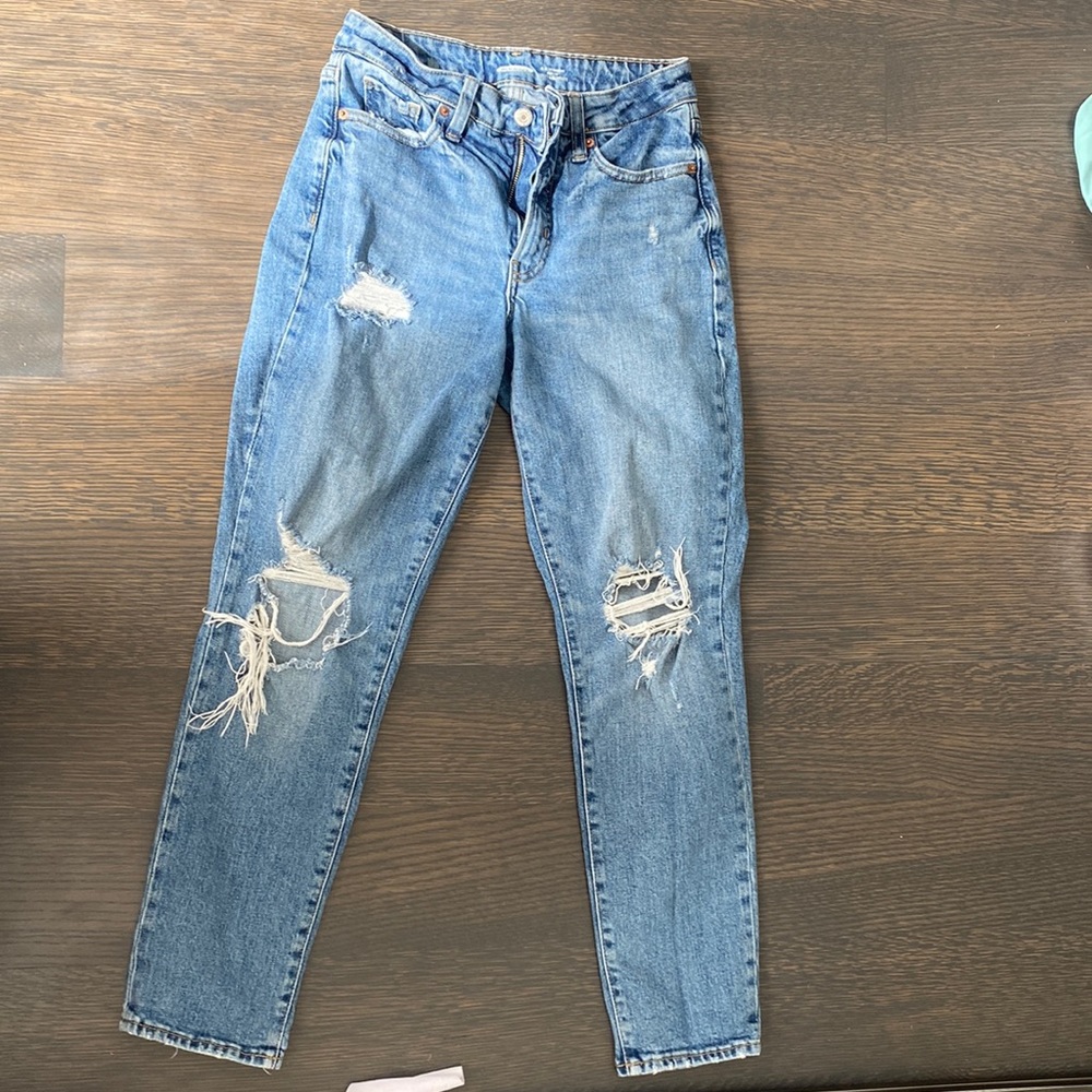 OLD NAVY BLUE DISTRESSED STRAIGHT LEG HIGHRISE JEANS SIZE 2